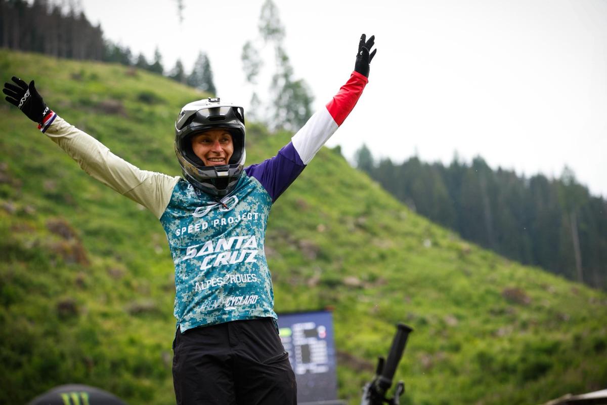 Canadian ripper Jesse Melamed joins the Canyon CLLCTV Enduro Squad